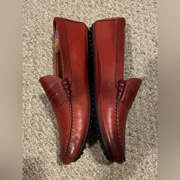 Allen Edmonds loafers with shoe trees - Picture 2 of 5